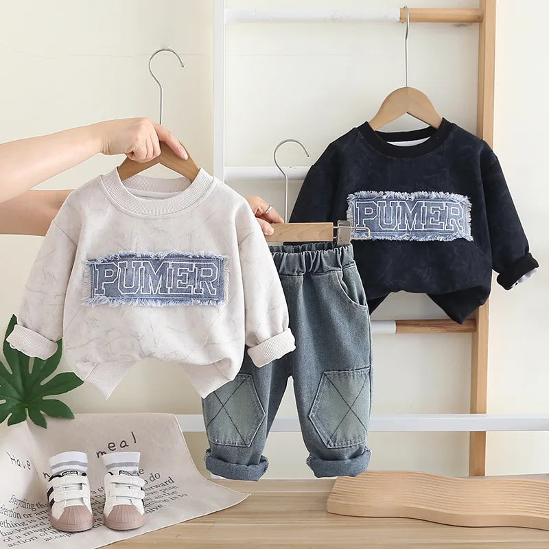 2025 New Stylish Casual Boys' Sweatshirt Set for Spring and Autumn Long Sleeve Two-Piece with Letter Patch for Baby Boys
