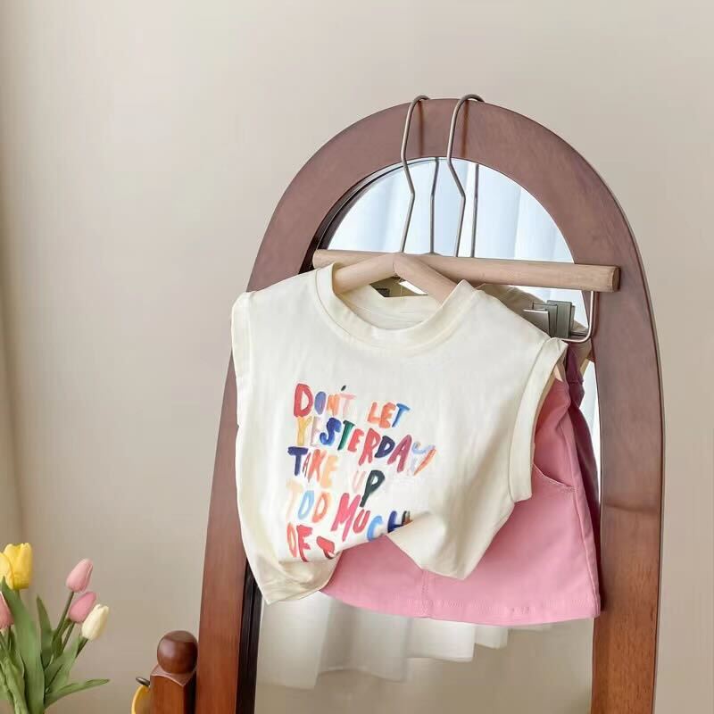 Printed T-shirt and skirt set