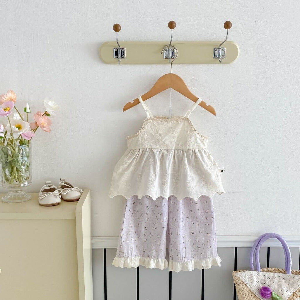 Embroidered top and printed lace pants premium set