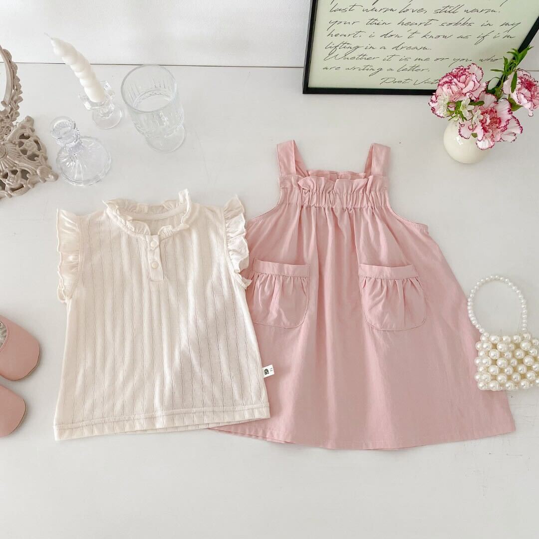 Double pocket dungaree dress and tshirt premium set