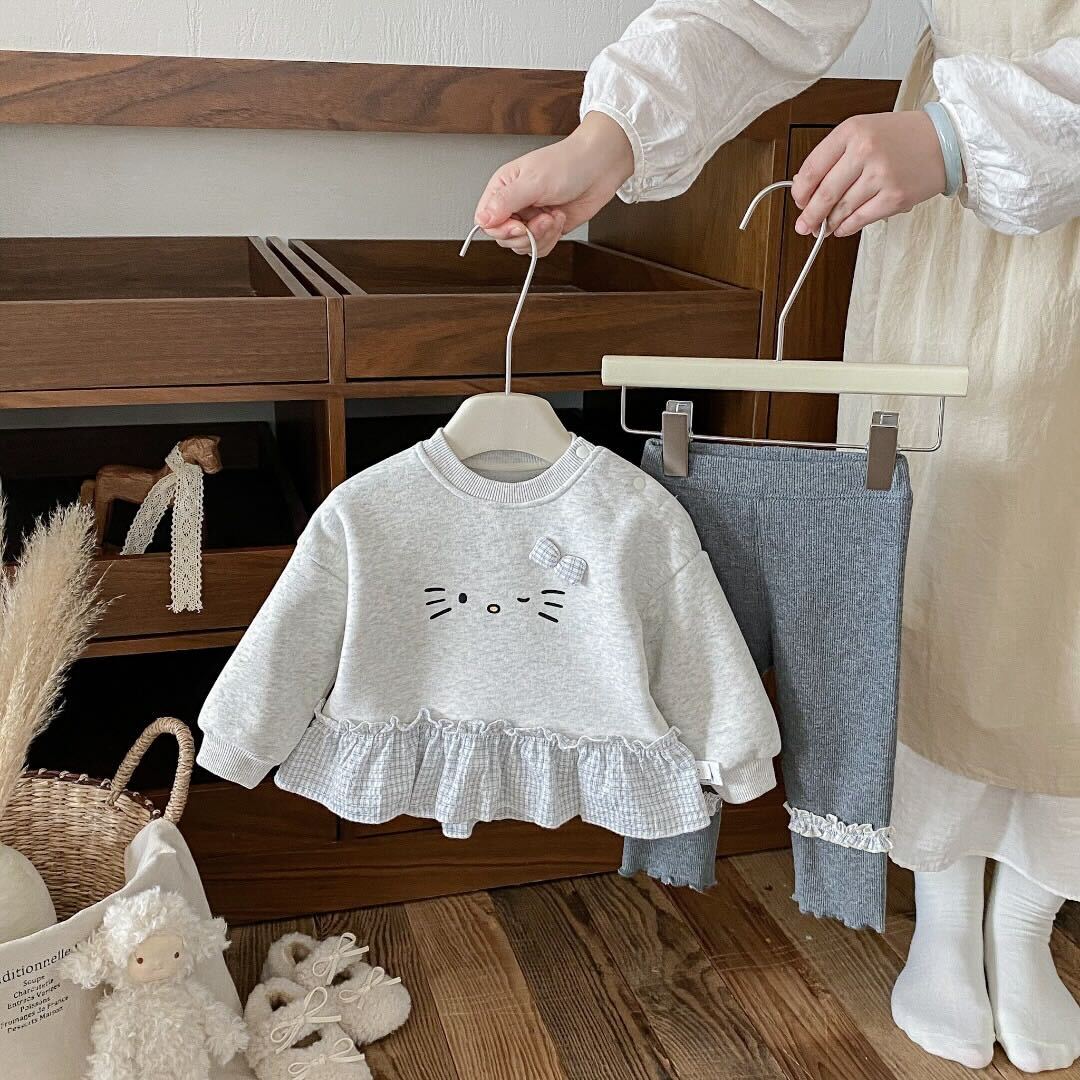 Hello kitty pullover and legging winter set