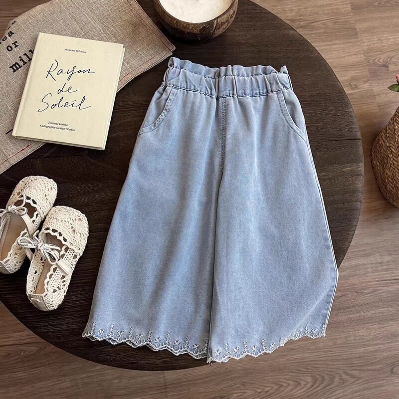 Eyelet top and denim set