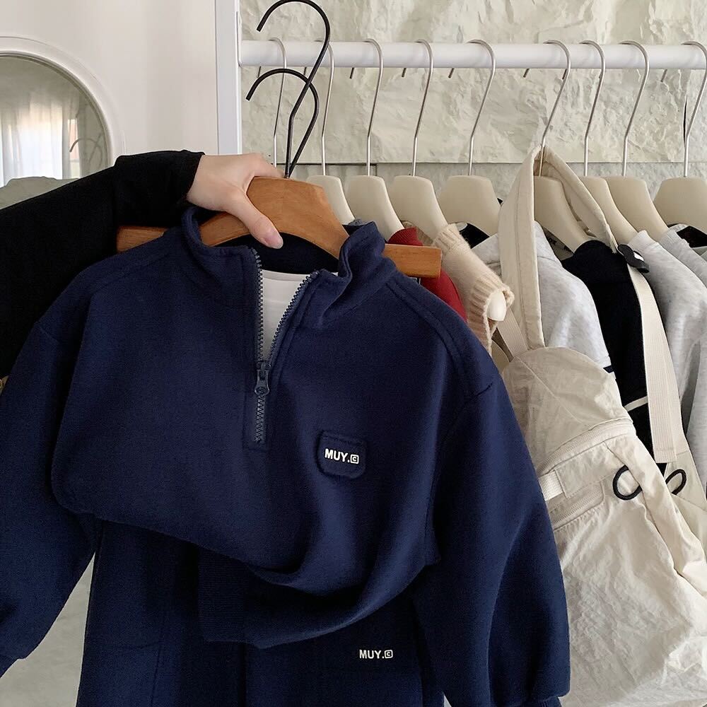 Zipper pullover and pants winter premium set