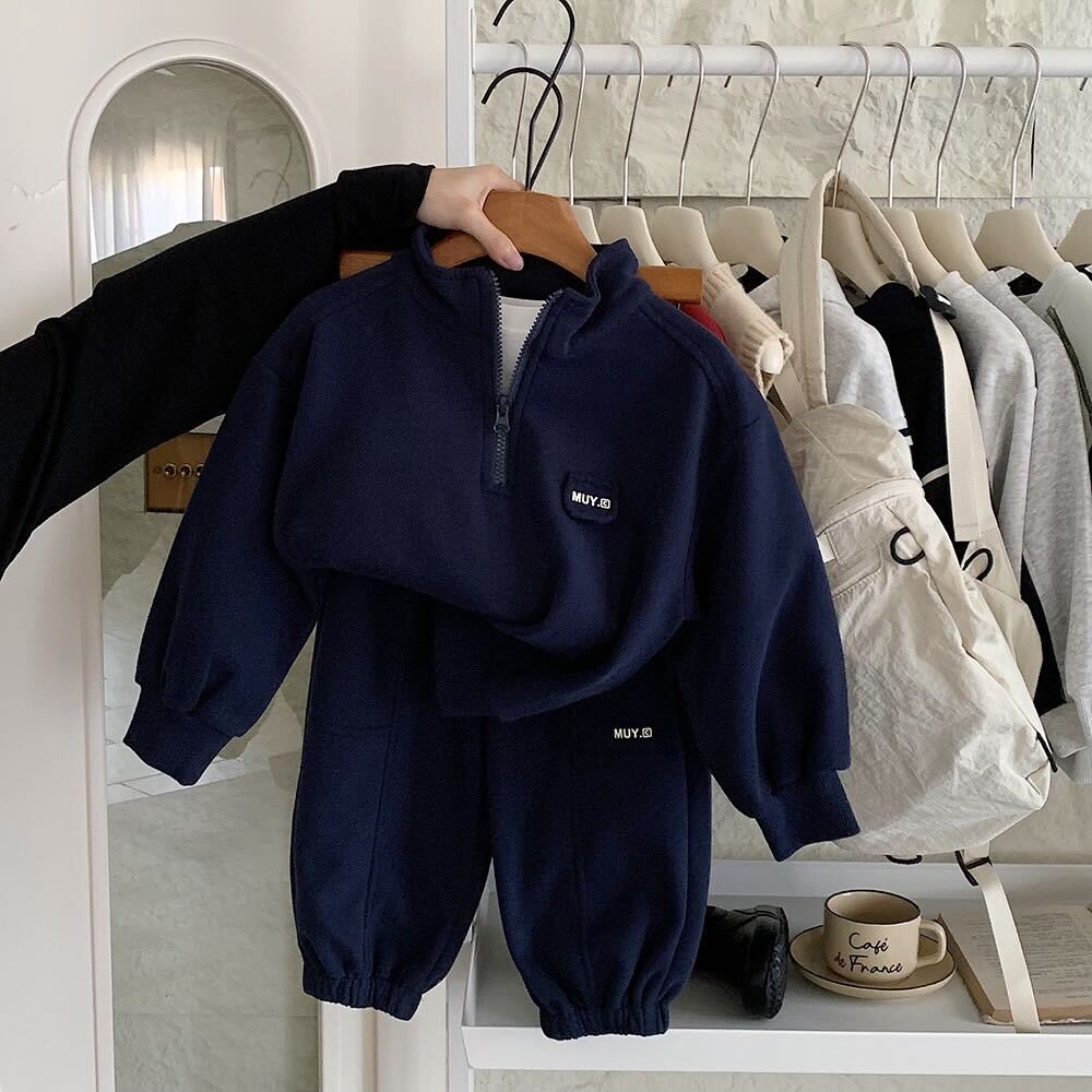 Zipper pullover and pants winter premium set