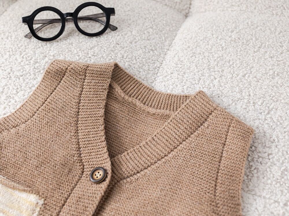 Denim shirt and pants with cardigan