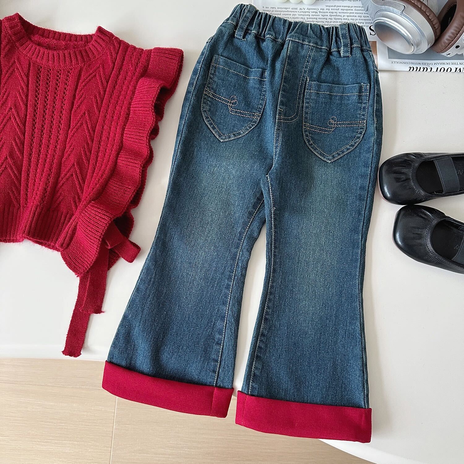 Sleeveless sweater shirt and denim premium set