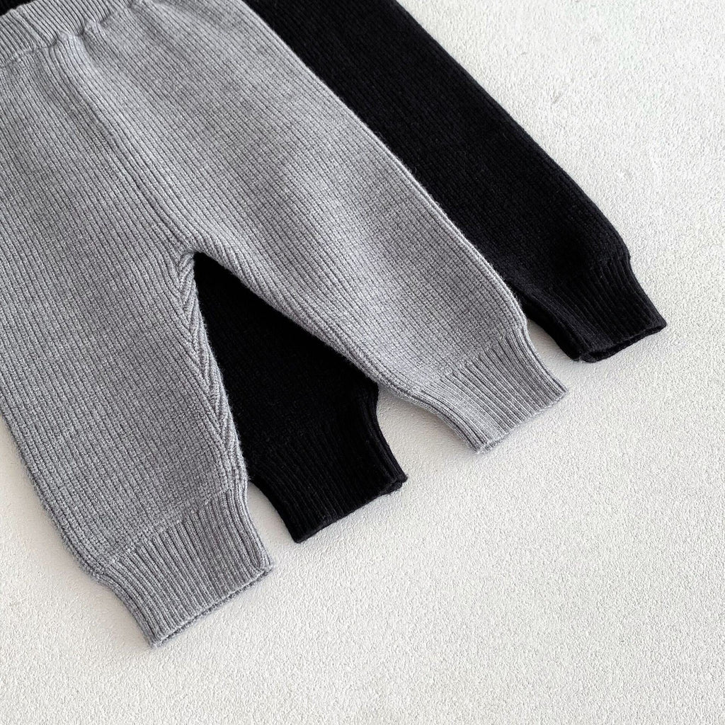 Knitted contrast sweatshirt and pants set