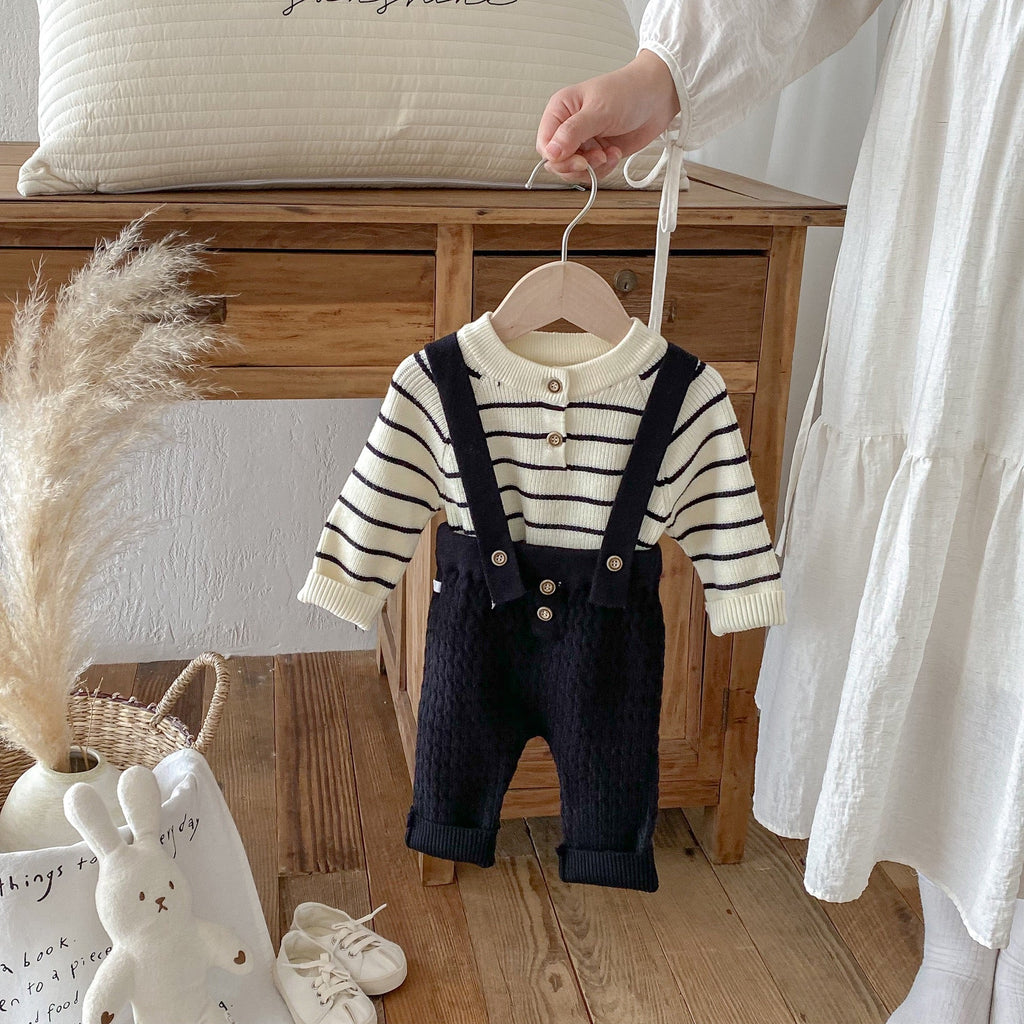 Knitted dungaree and t-shirt set