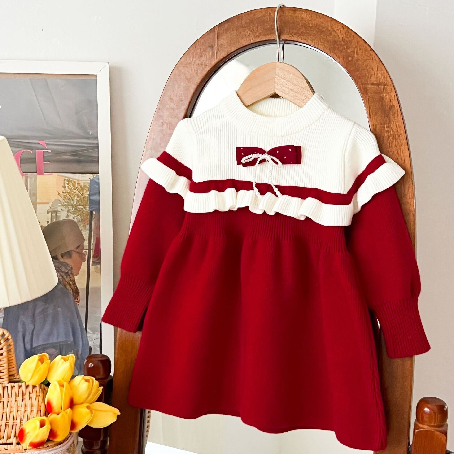 Pearl bow knitted dress