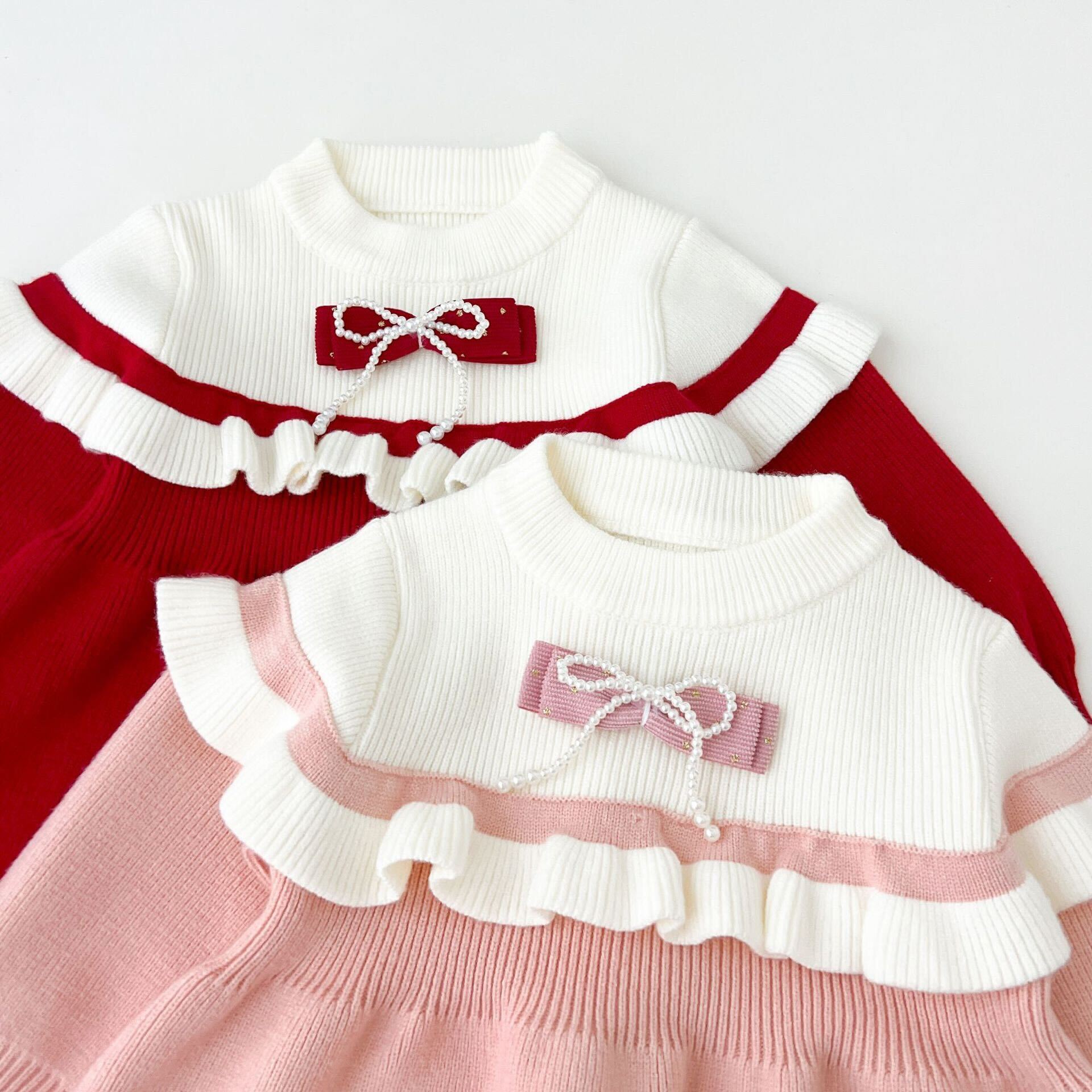 Pearl bow knitted dress