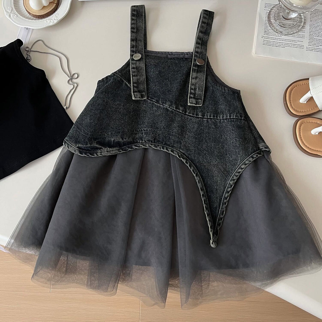 Denim dungaree skirt with t-shirt