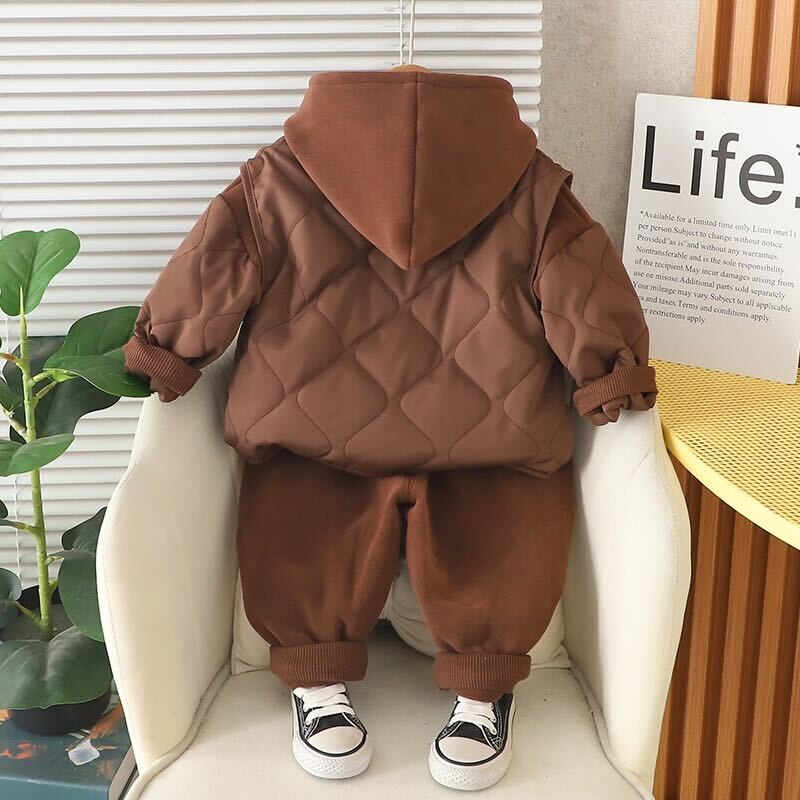 Quilted three piece set