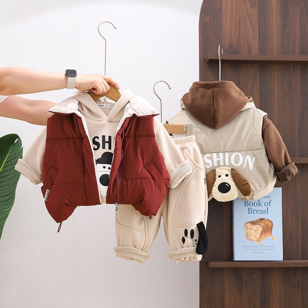 Dog made three piece set