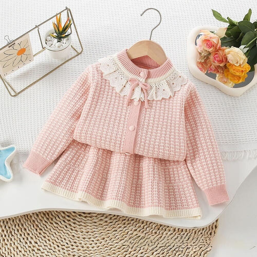 Checkered knitted winter set