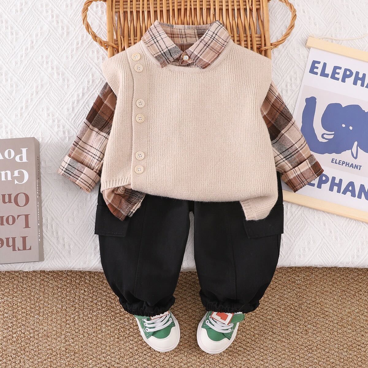 Side button sweater set