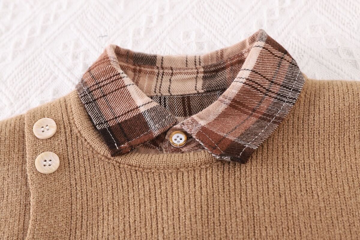 Side button sweater set