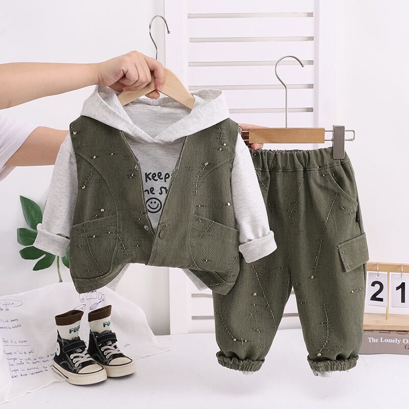 Hooded three piece set