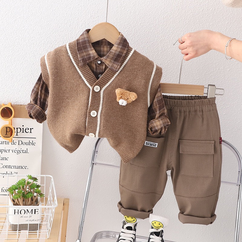 Teddy cardigan with checks shirt and cargo winter set