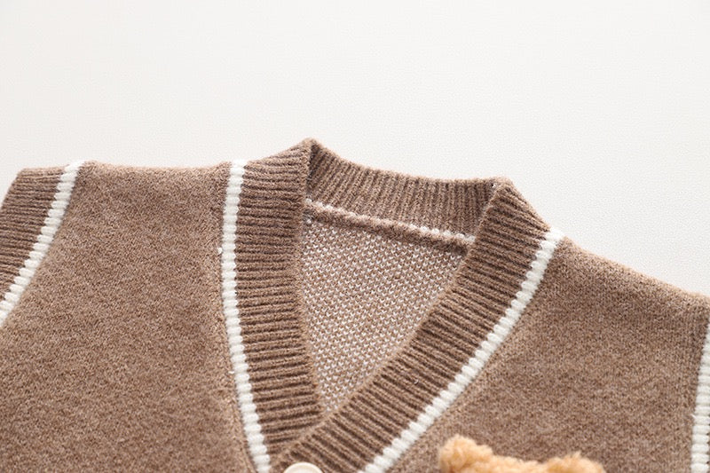 Teddy cardigan with checks shirt and cargo winter set